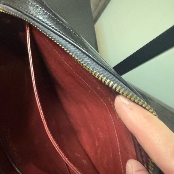 Vintage CHANEL Double Chain Matelasse Quilted Bag - Picture 9 of 16